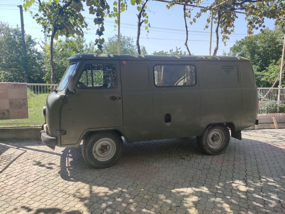 Продам уаз буханка
