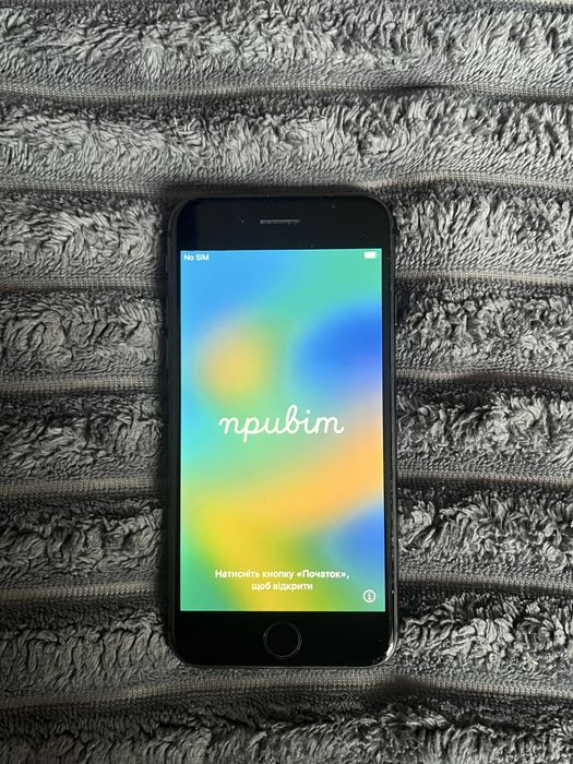 iPhone 8 батарея 100%