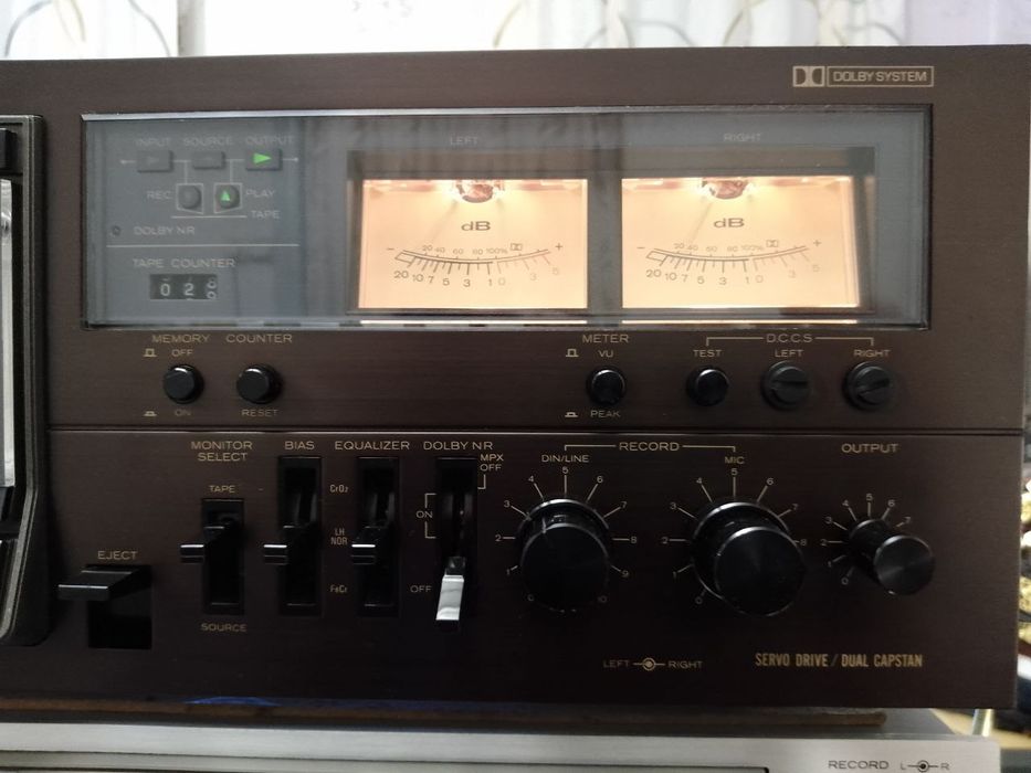 Кассетные деки Hitachi