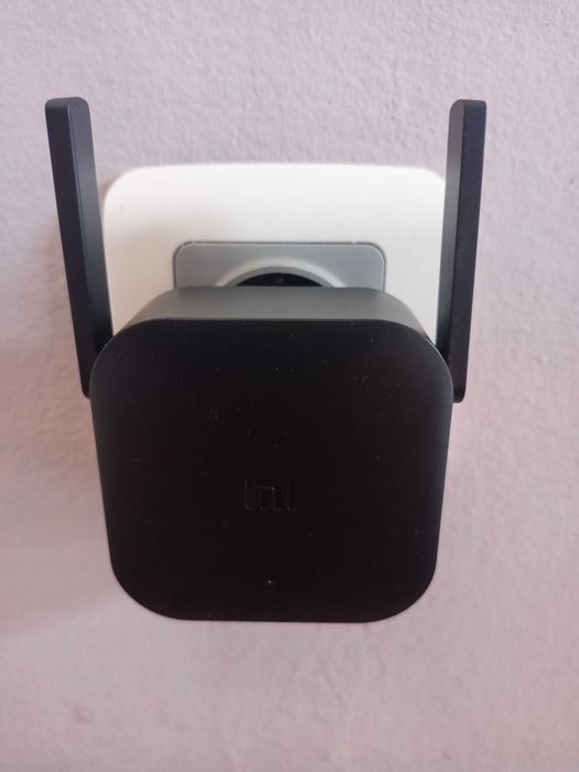Xiaomi Mi Wi-Fi Range Estender Pro / Extensor de Sinal Wi-Fi