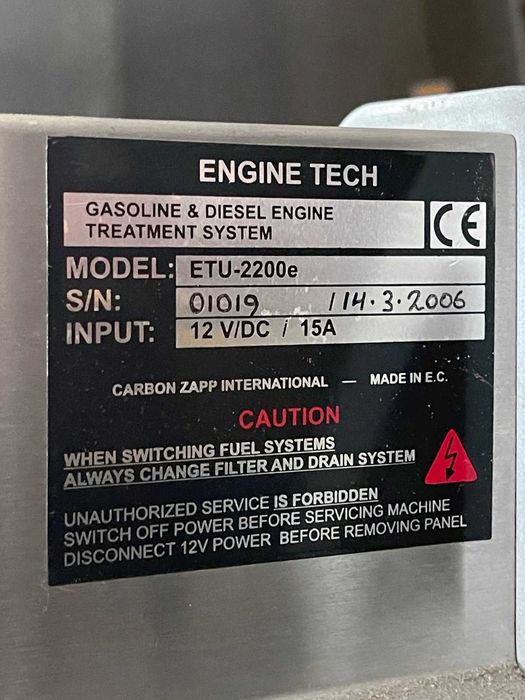 Máquina Limpeza Injetores Gasolina/Diesel ENGINE TECH ETU-2200e