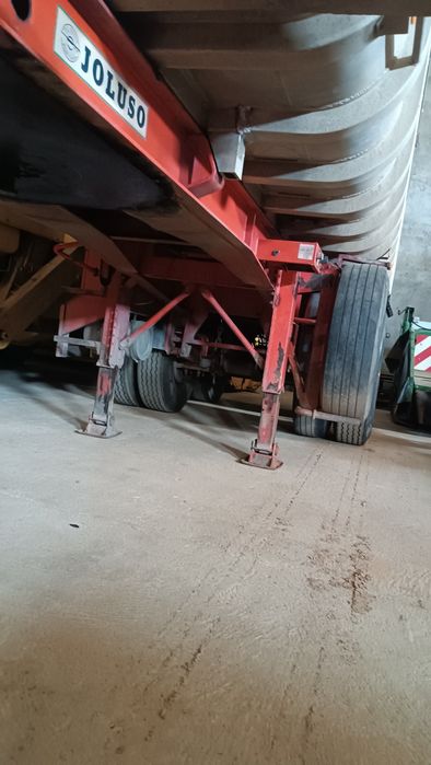 Semi reboque basculante
