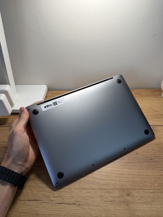 MacBook Pro 13’ 2020 M1 16Gb RAM 512GB SSD
