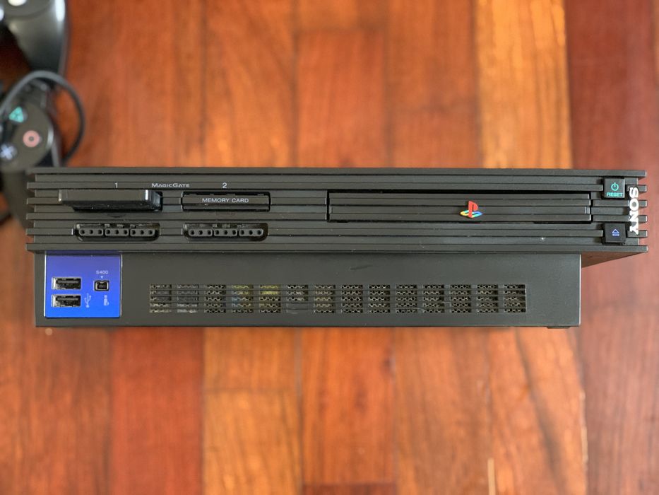 Playstation 2 + TV Sony Bravia + jogos e avolante