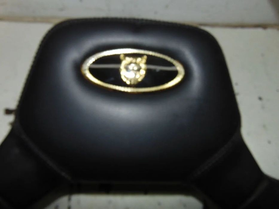 Jaguar XJ40/XJ6 volante
