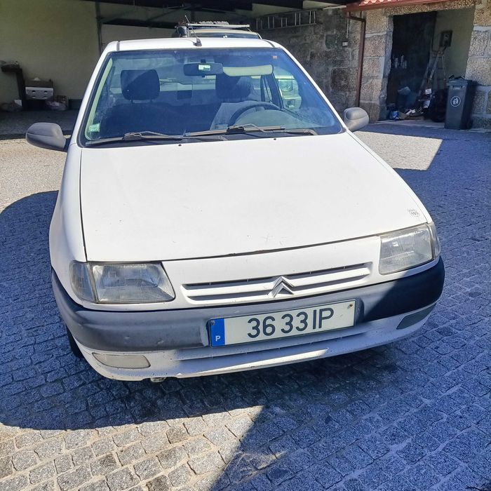 Selling Citroën Saxo Diesel Commercial Vehicle