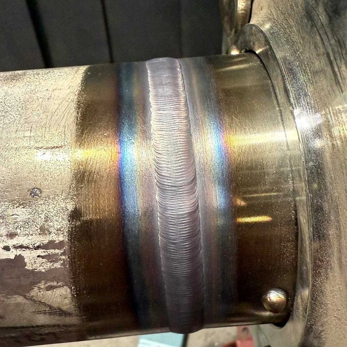 Serviços de soldadura e serralharia