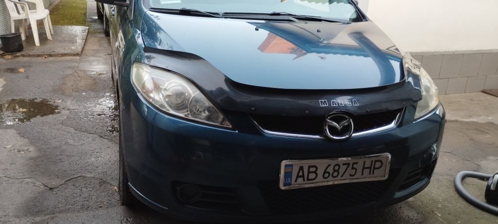 Автомобіль Mazda 5, 2006 року