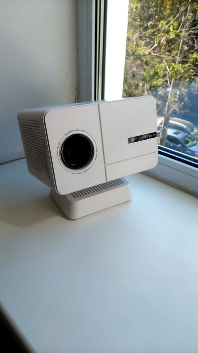 Проектор Bioscope Ismart X9 Projector Full HD + Полотно 120х90