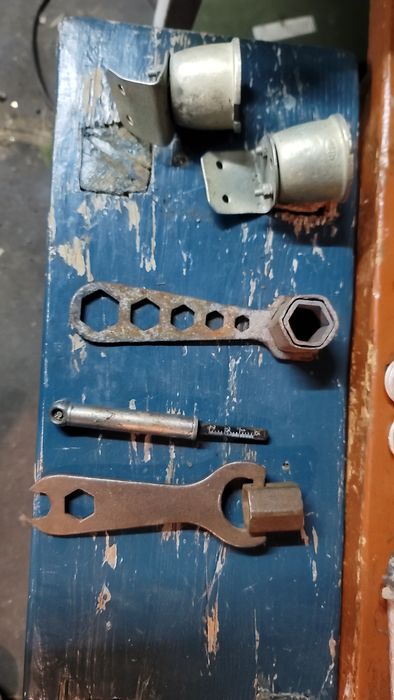 Велозапчастини ретро