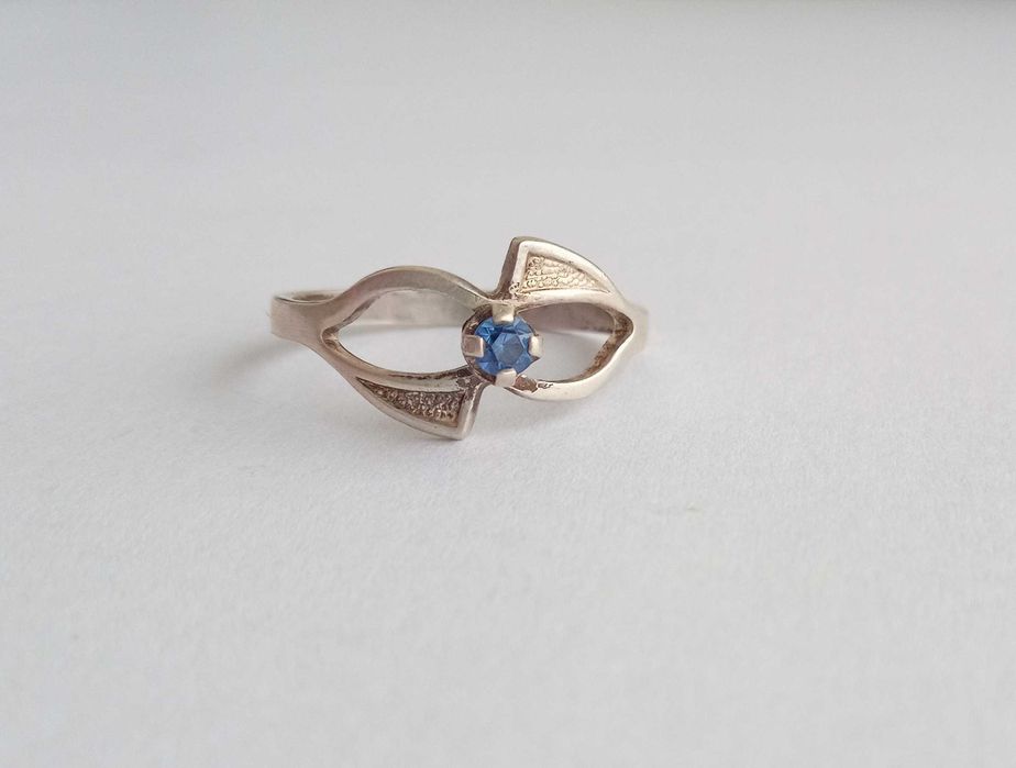 Вінтажне кільце з синім каменем. Срібло 925 проба. Зірка. СрСр