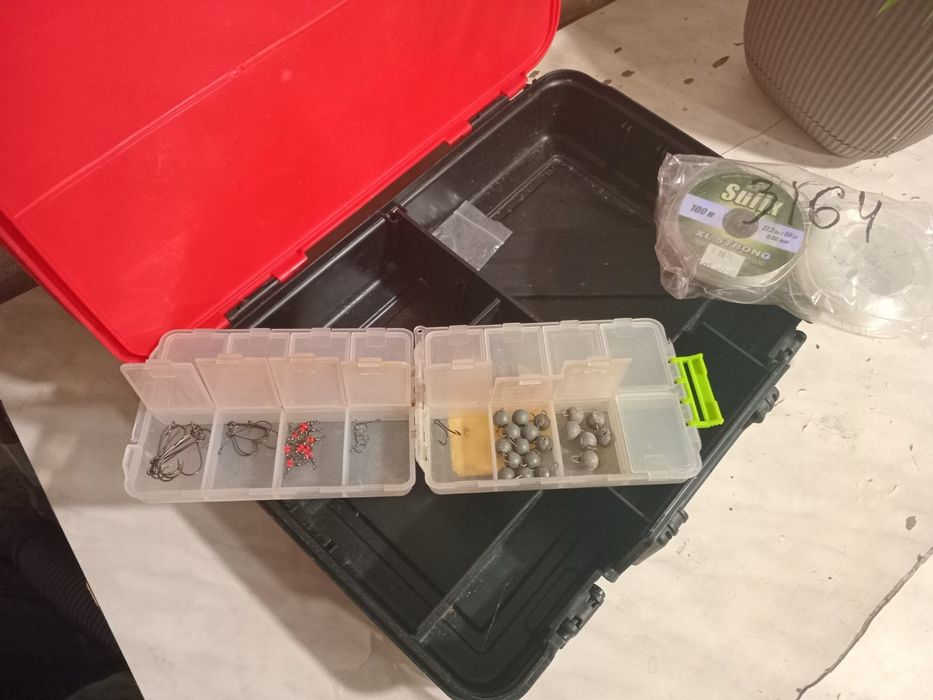 Рыбацкие снасти в хорошем состаянии