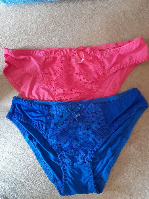 Majtki damskie nowe z koronką