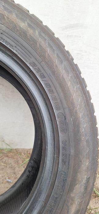 Opona 225/55R16 Yokochama