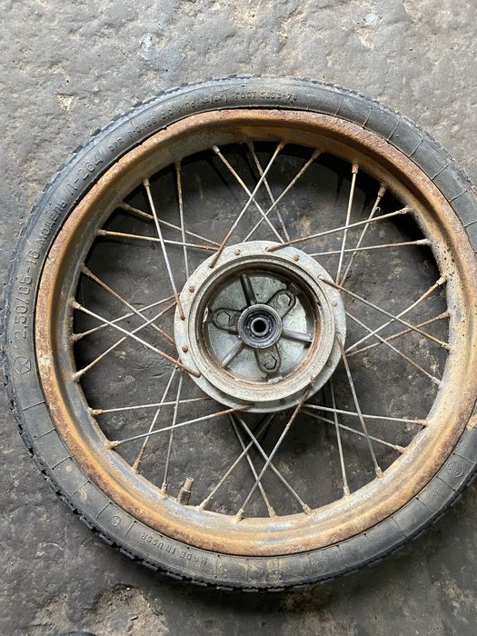 Продама колеса на мопед карпати