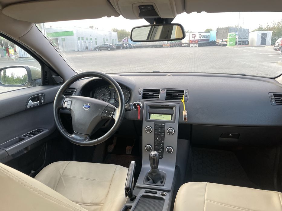 Продам Volvo V50 1.8 газ/бензин
