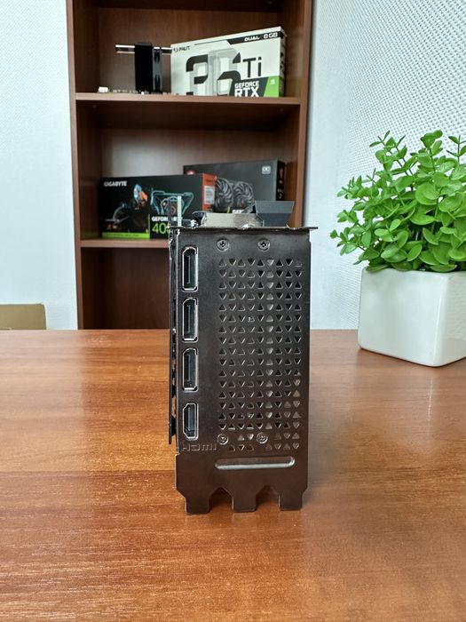 Відеокарта RTX 4070Ti SUPER 16 GB PNY
