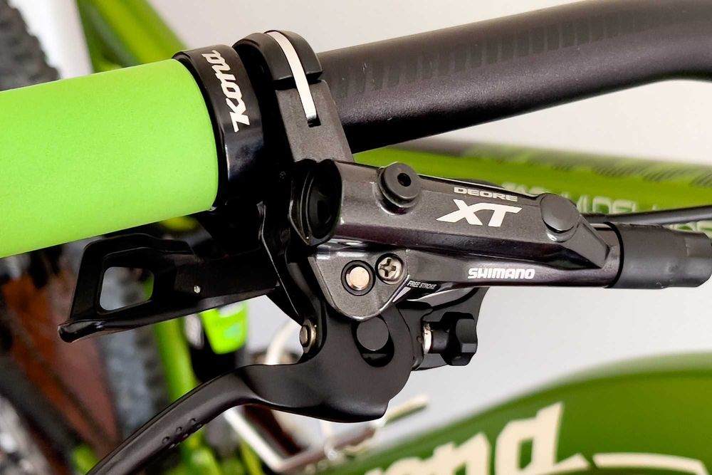 Bicicleta BTT Kona Tanuki DL com melhoramentos