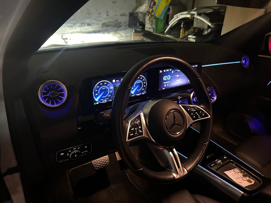 Mercedes Eqa 300 de 2024