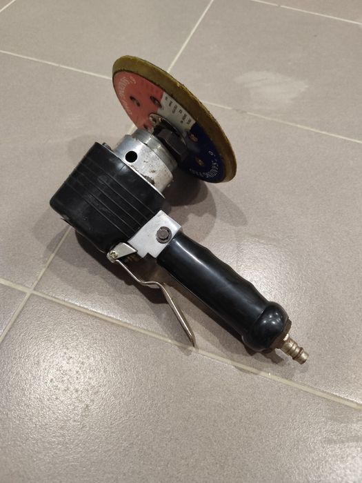 Szlifierka pneumatyczna mimośrodowa 150mm