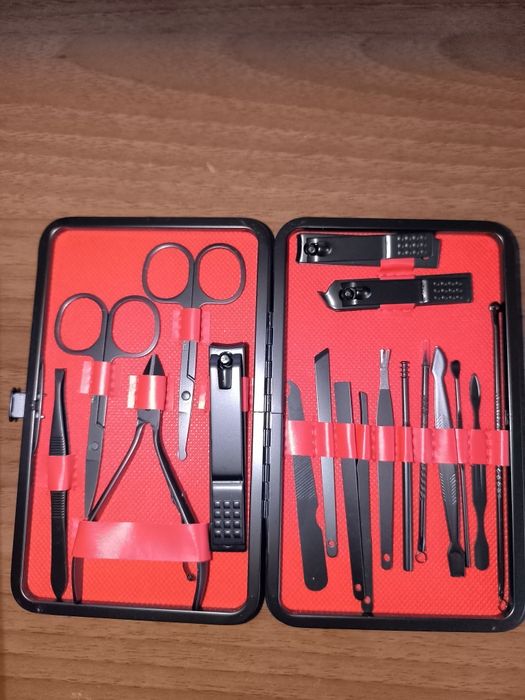 Набір для манікюру.