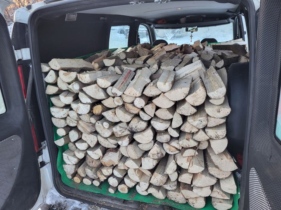 Дрова колоті , різних порід