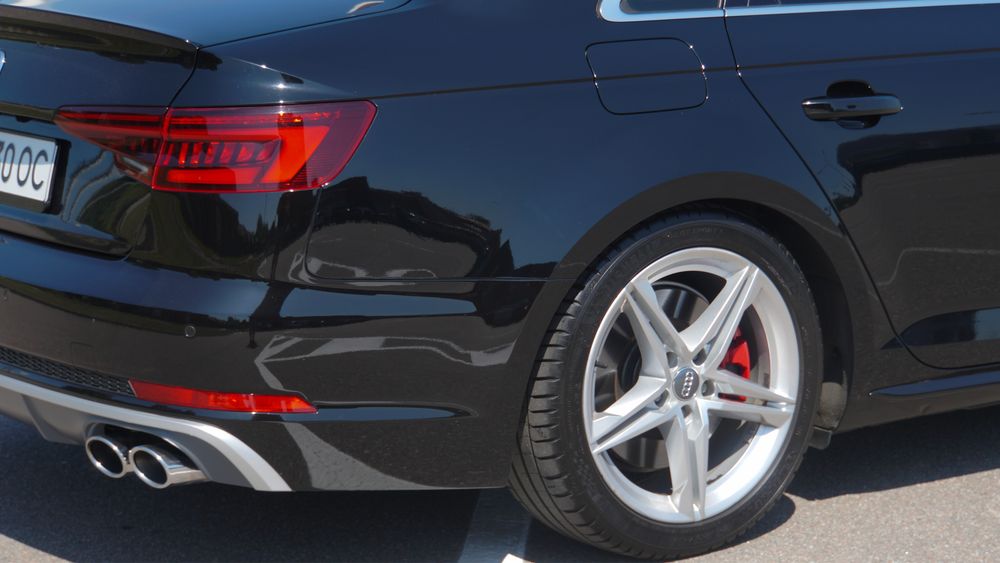 Audi s4 b9 2017 450л.с