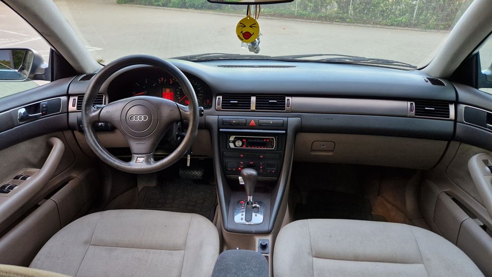 Audi a6 automat kombi 2.5tdi
