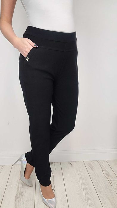 NOWE L - 6XL Eleganckie spodnie damskie gładkie CZARNE Tu 4/5XL CZARNY