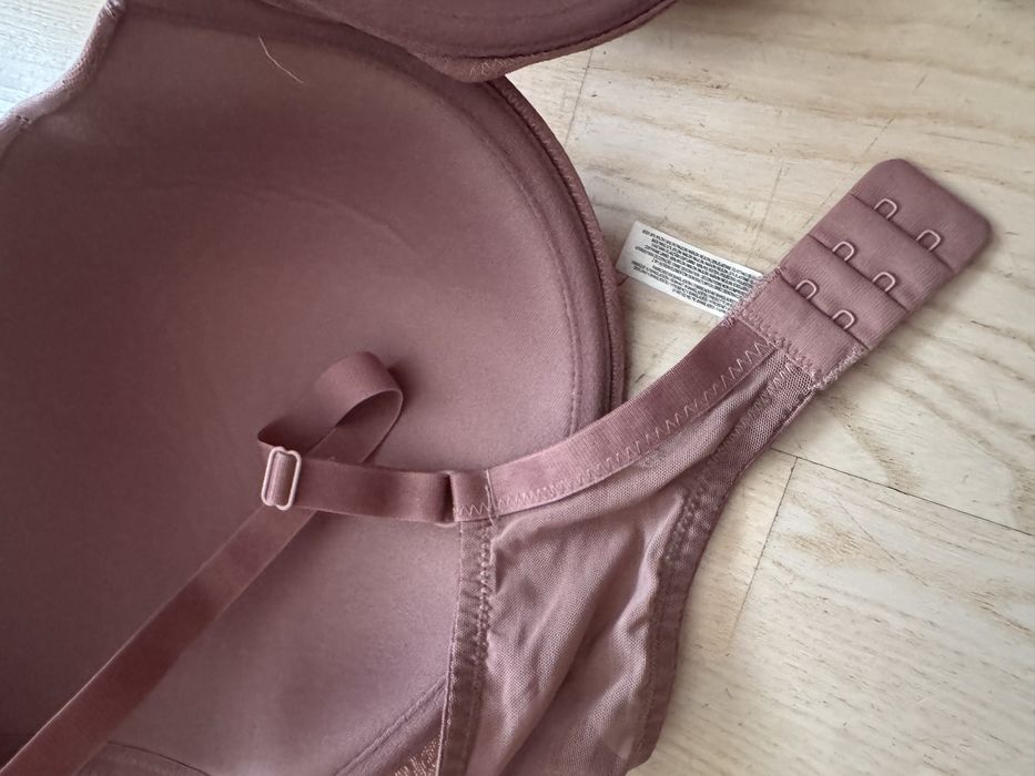 Продам бюстгалтер Thirdlov и Primark 85-90 Е