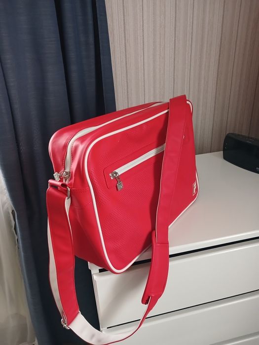 Продам спортивному сумку