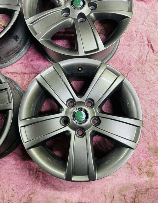 R15 диски оригинал Skoda Octavia А5. 5/112