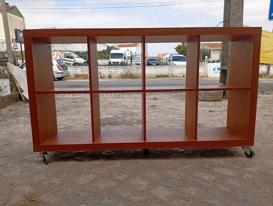 Estante / Divisória de Cubos Altamira
