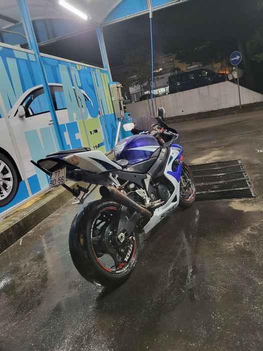 Suzuki gsxr k6 1000cc  troco por barco com motor e atrelado