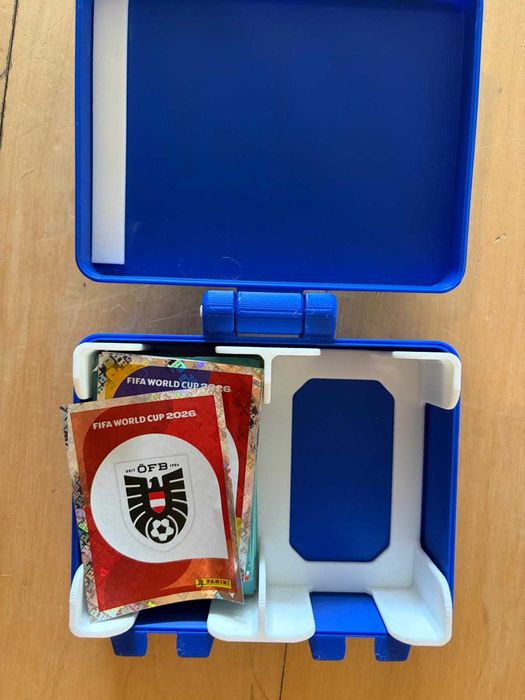 Caixa Organizadora Temática Cromos Panini FIFA World Cup 2026 - Personalizável com nome