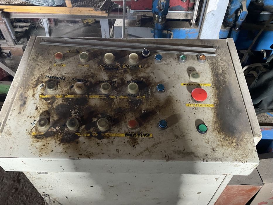 Вібропрес.Вибропресс.Лінія для виготовлення тротуарної плитки,блоків.