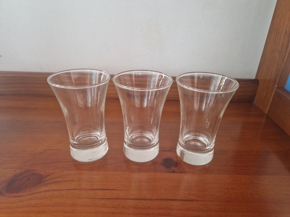 Small shot glasses472060686144655360