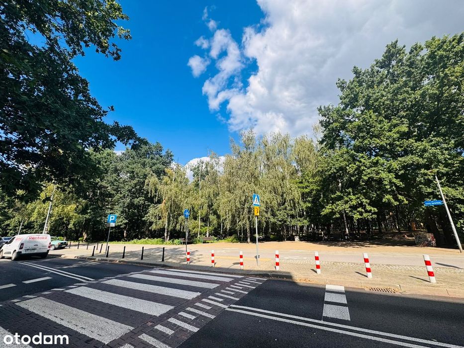 Przestronne mieszkanie-Białołęka z balkonem i 2 miejscami postojowymi