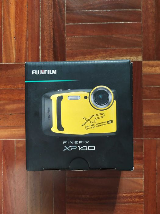 Maquina Fotografica e Video 4K Aquatica Fujifilm