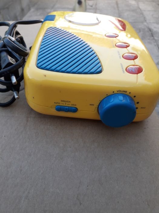 Vendo Rádio Despertador