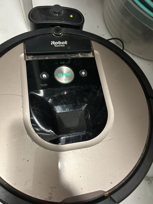 I robot roomba uszkodzony