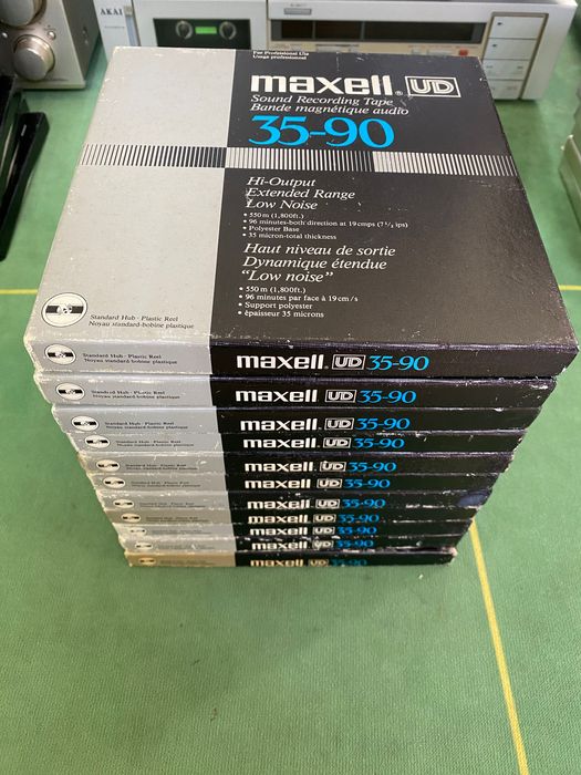 Магнитная лента, Магнітна стрічка Maxell UD35-90 лот№3