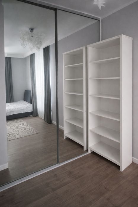 Szafka w zabudowie 260/180/70 cm