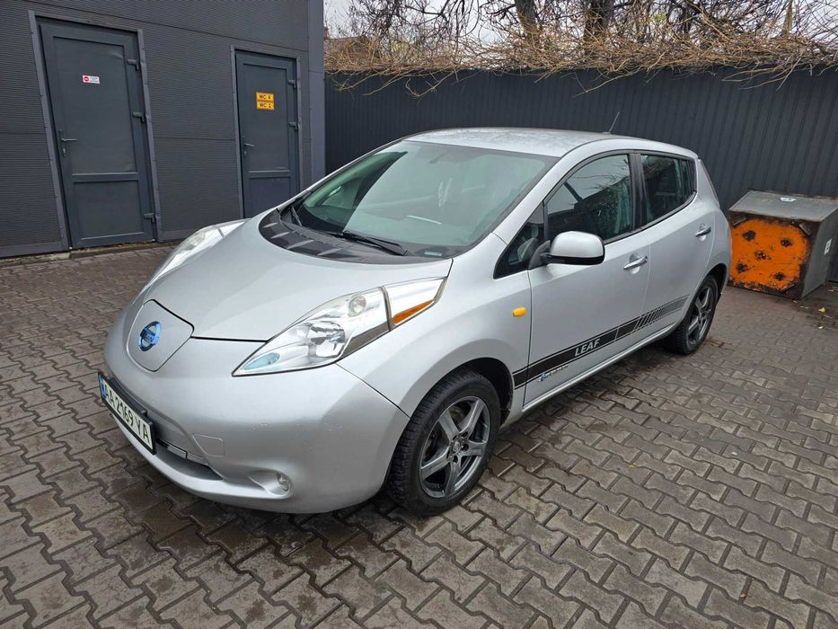 Аренда Nissan Leaf