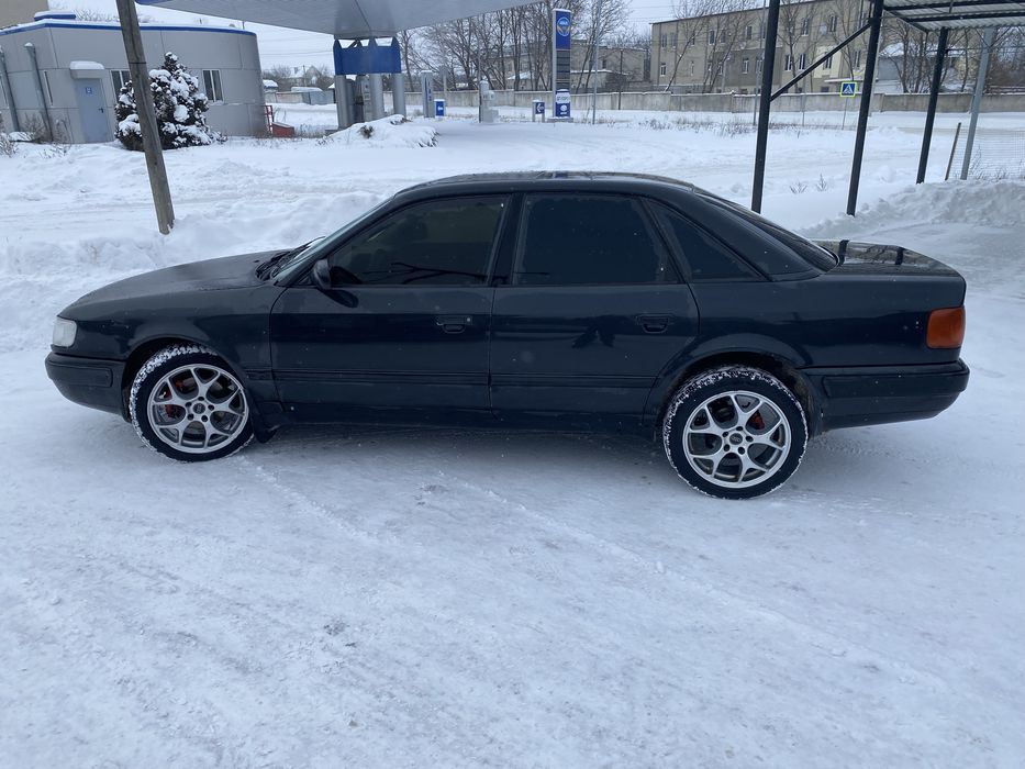 Продам Ауді  2,8