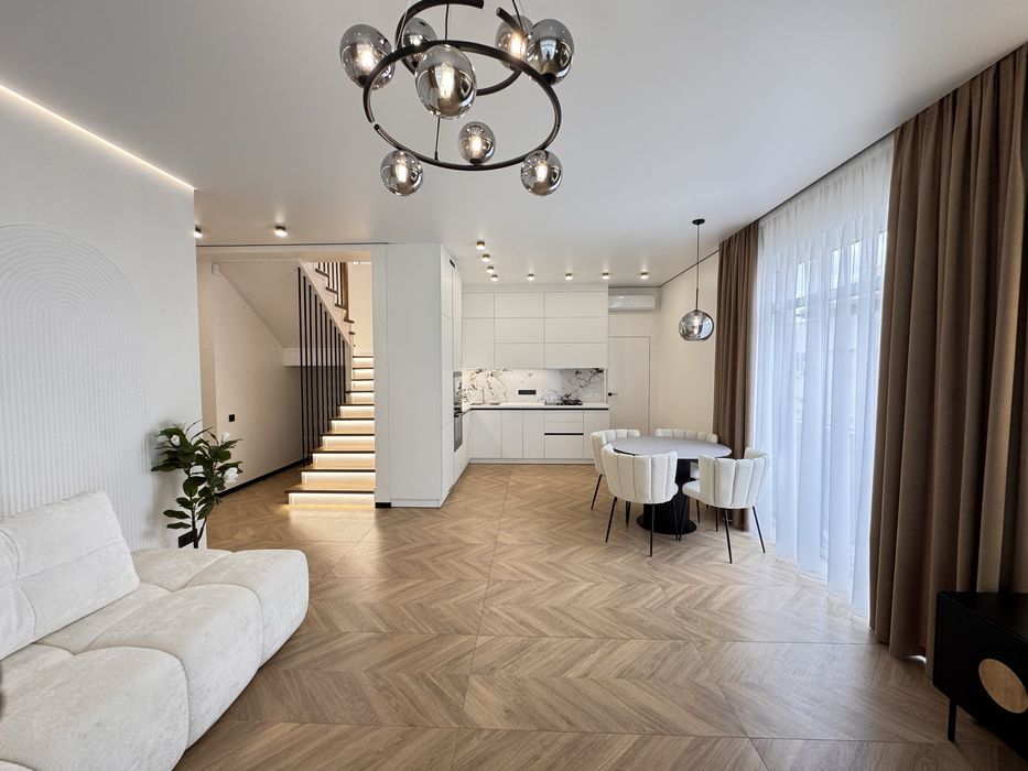 Аренда дома с басейном в Гатном, в котеджном городке! 15 мин Теремки