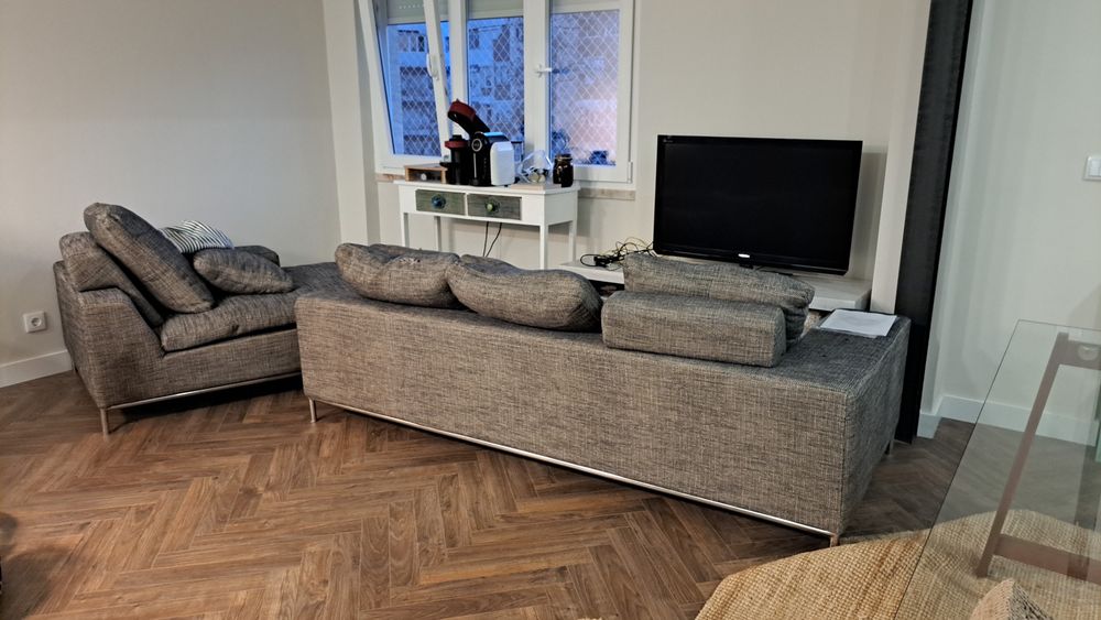 Sofá com Chaise Longue (334cm)