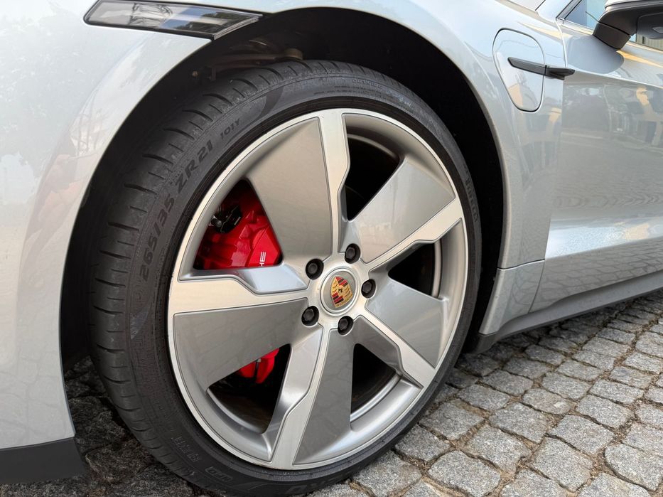 Porsche Taycan 4S Bateria Performance Plus