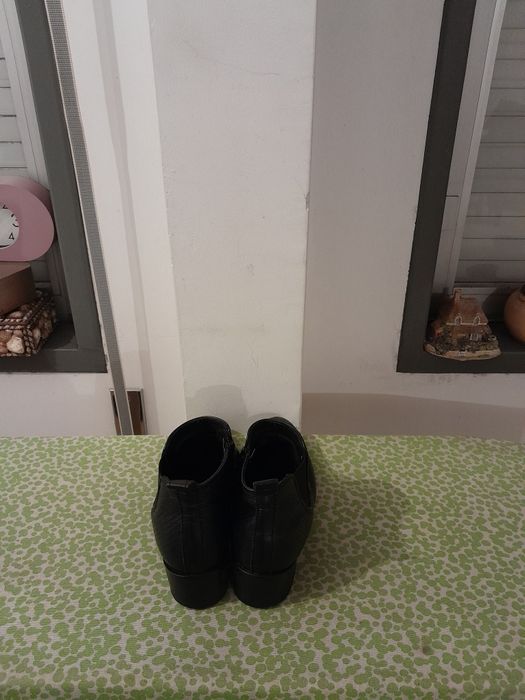 Vendo Botas de Senhora SEASIDE muito bonitas como novas