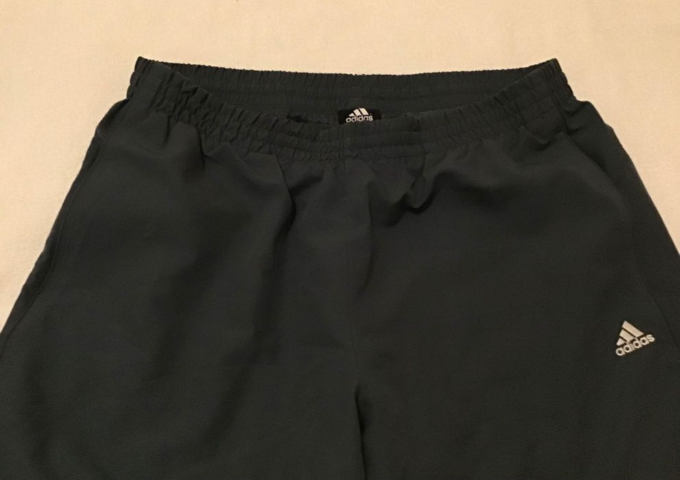 Calções  marca Adidas